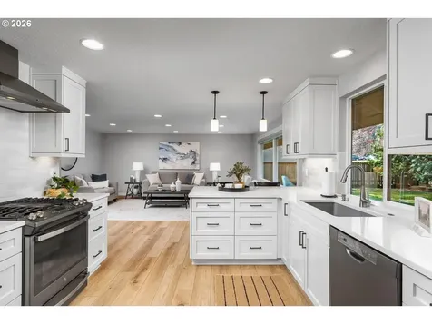6015 SW Glenbrook Road Beaverton OR 97007