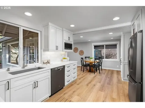 6015 SW Glenbrook Road Beaverton OR 97007