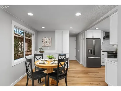 6015 SW Glenbrook Road Beaverton OR 97007