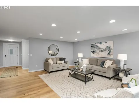 6015 SW Glenbrook Road Beaverton OR 97007