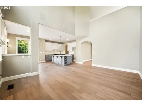 3701 NW 9th Loop Camas WA 98607