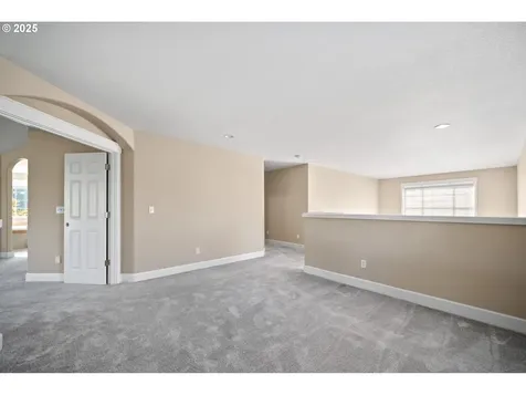 3701 NW 9th Loop Camas WA 98607