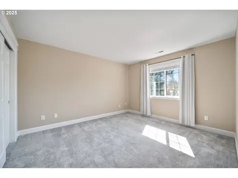 3701 NW 9th Loop Camas WA 98607