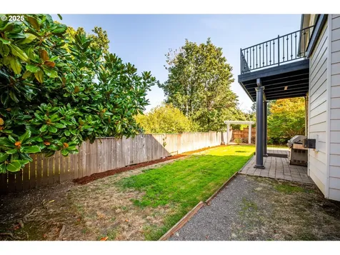3701 NW 9th Loop Camas WA 98607