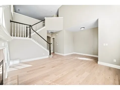3701 NW 9th Loop Camas WA 98607