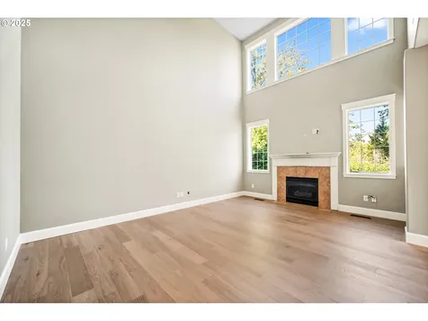 3701 NW 9th Loop Camas WA 98607