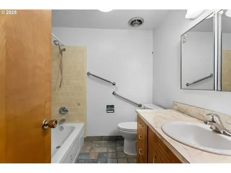 6704 Kansas Street Vancouver WA 98661