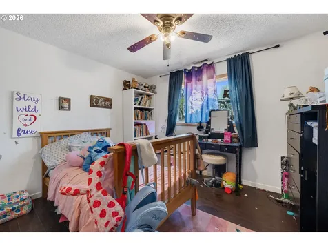 602 Ash Avenue Tillamook OR 97141