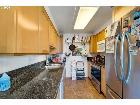 602 Ash Avenue Tillamook OR 97141