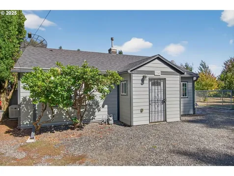 3945 NE Bryant Street Portland OR 97211