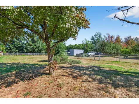 3945 NE Bryant Street Portland OR 97211