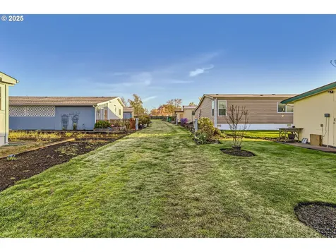1502 Frontier Circle Forest Grove OR 97116