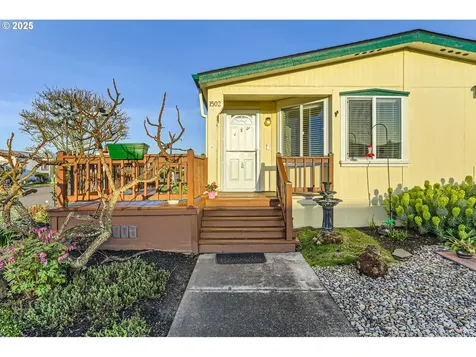 1502 Frontier Circle Forest Grove OR 97116