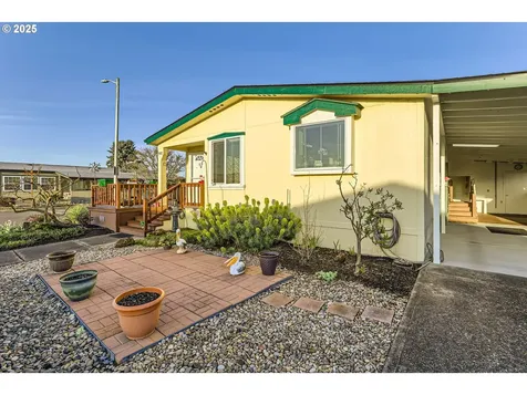 1502 Frontier Circle Forest Grove OR 97116