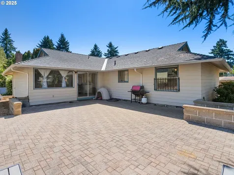 1007 NE 82nd Avenue Vancouver WA 98664