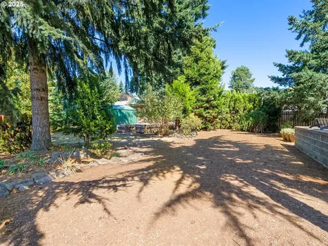 1007 NE 82nd Avenue Vancouver WA 98664