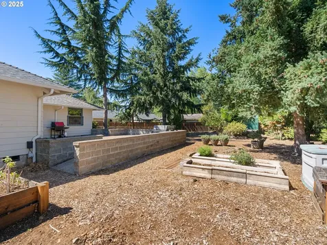 1007 NE 82nd Avenue Vancouver WA 98664