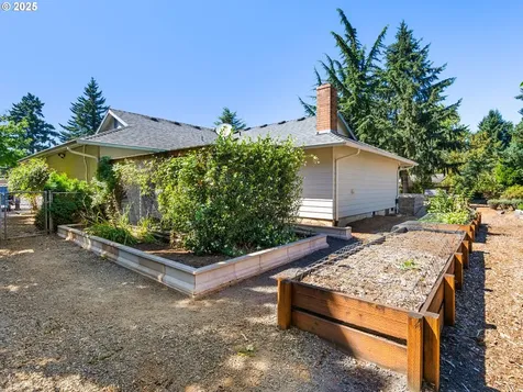 1007 NE 82nd Avenue Vancouver WA 98664