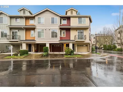 406 NE Patricia Ann Place Hillsboro OR 97006