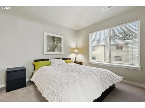 406 NE Patricia Ann Place Hillsboro OR 97006