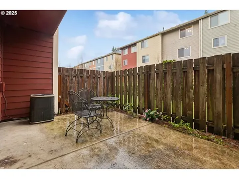 406 NE Patricia Ann Place Hillsboro OR 97006