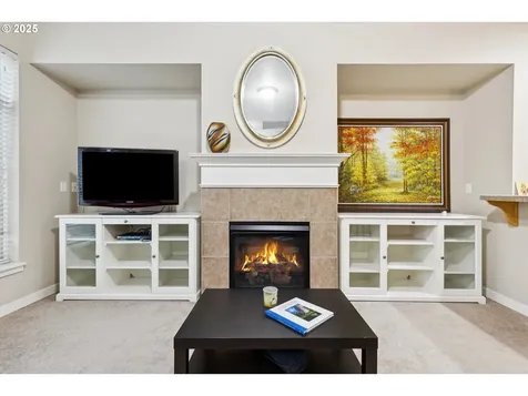 406 NE Patricia Ann Place Hillsboro OR 97006