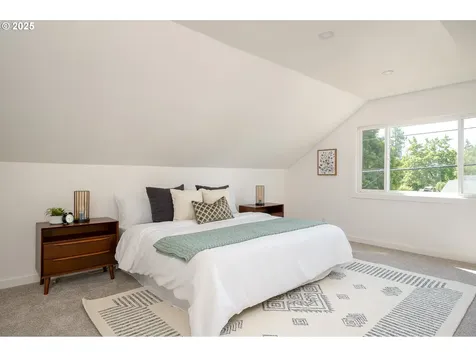 3307 NE 74th Avenue Portland OR 97213