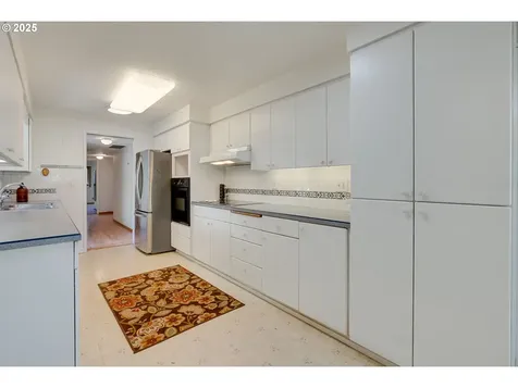 12639 NE Wasco Street Portland OR 97230