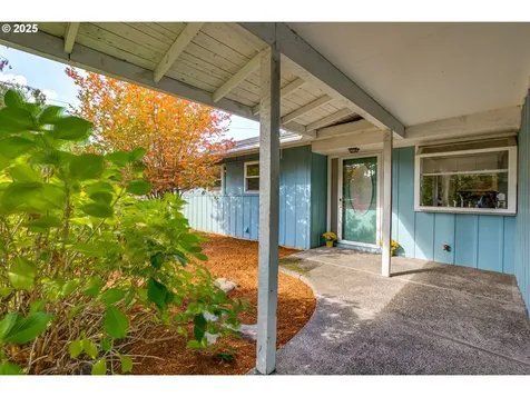 12639 NE Wasco Street Portland OR 97230