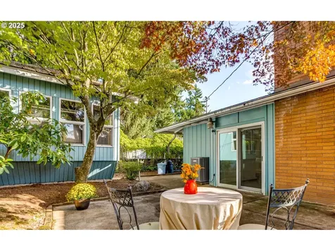 12639 NE Wasco Street Portland OR 97230
