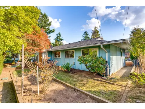 12639 NE Wasco Street Portland OR 97230