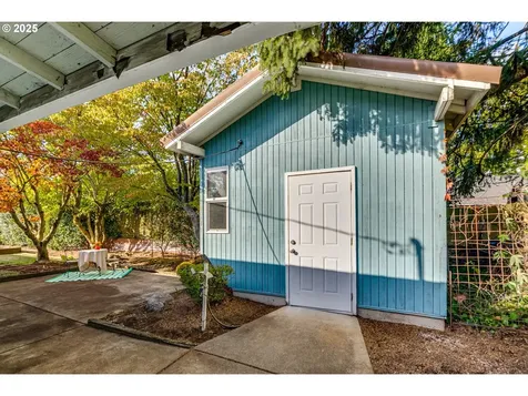 12639 NE Wasco Street Portland OR 97230