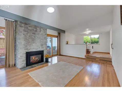 12639 NE Wasco Street Portland OR 97230