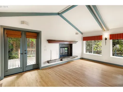 3710 Emerald Street Eugene OR 97405