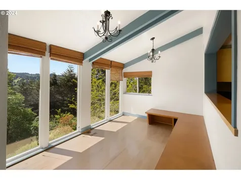 3710 Emerald Street Eugene OR 97405