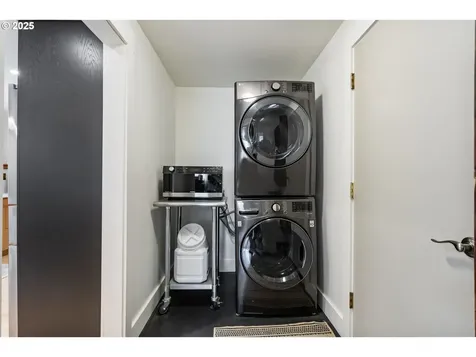 9335 SW View Terrace Portland OR 97224