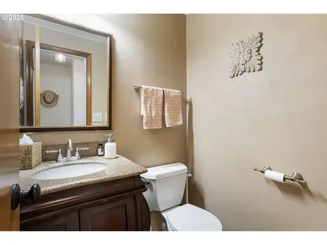 9335 SW View Terrace Portland OR 97224