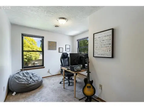 9335 SW View Terrace Portland OR 97224