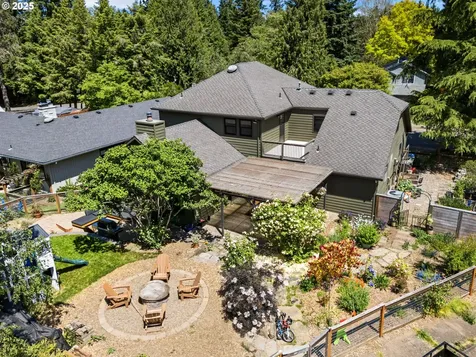 9335 SW View Terrace Portland OR 97224