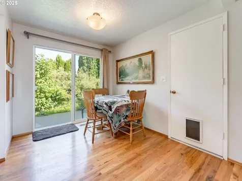 1571 Sallal Court Woodburn OR 97071