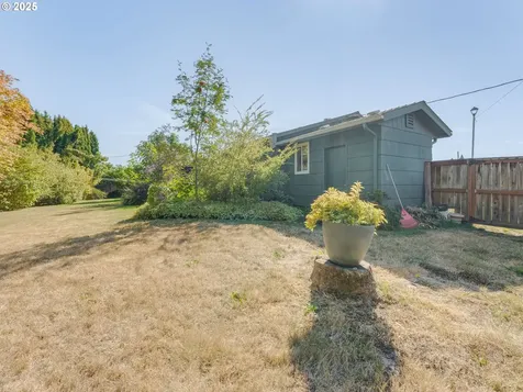 1571 Sallal Court Woodburn OR 97071