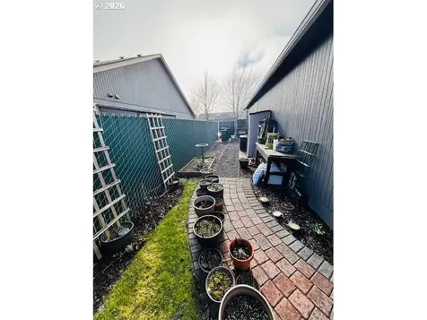 5367 Elk Ridge Drive Eugene OR 97402