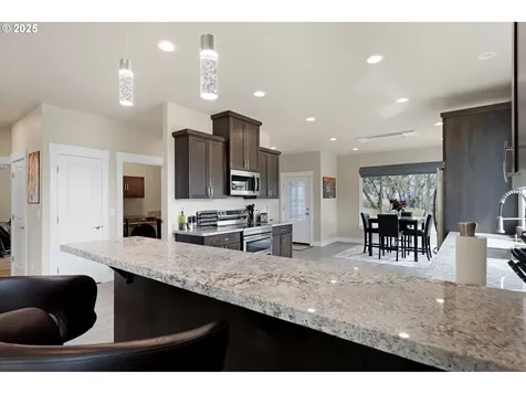 200 Platinum Drive Roseburg OR 97471