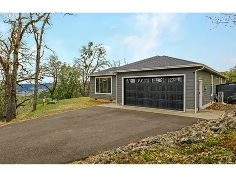 200 Platinum Drive Roseburg OR 97471