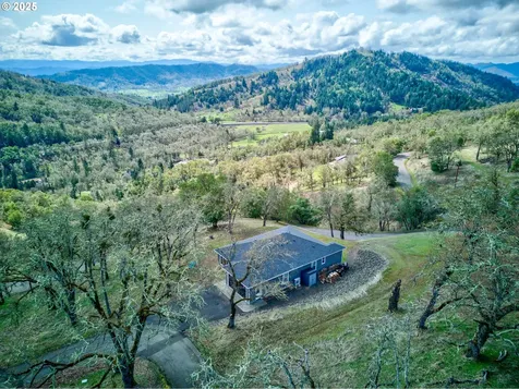 200 Platinum Drive Roseburg OR 97471