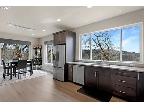 200 Platinum Drive Roseburg OR 97471
