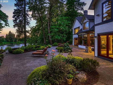 34560 NE Wilsonville Road Newberg OR 97132