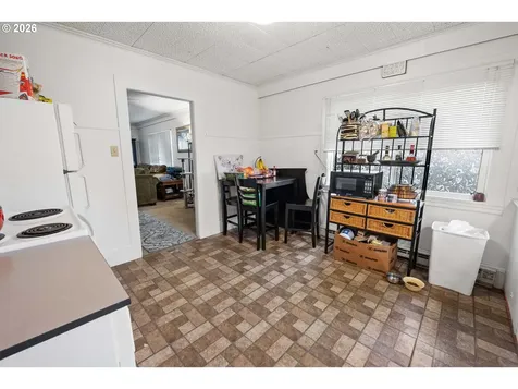 3496 Harrison Avenue Astoria OR 97103