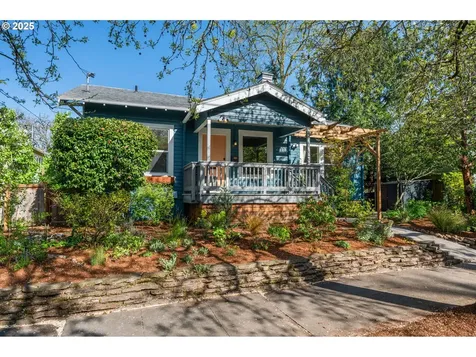 4618 NE 26th Avenue Portland OR 97211