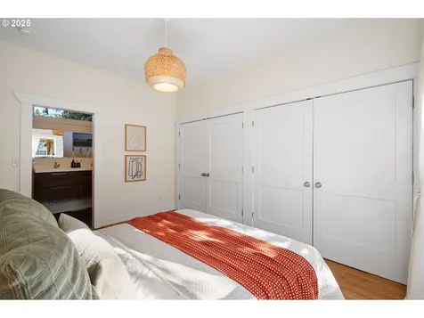 4618 NE 26th Avenue Portland OR 97211